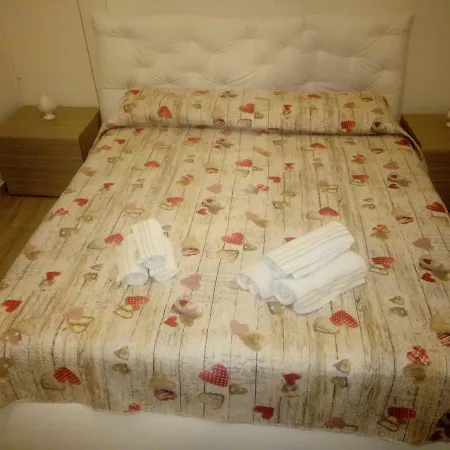 Lucy Sweet Apartment *