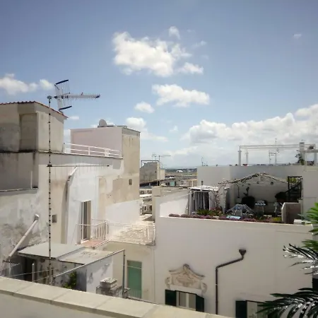 Lucy Sweet Apartment Monopoli